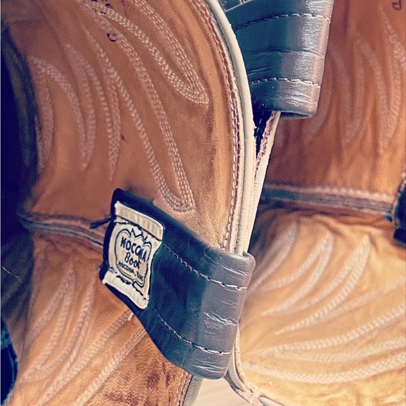 Sold. Mens Brown Nocona cowboy boots size 11 D - Picture 9 of 9